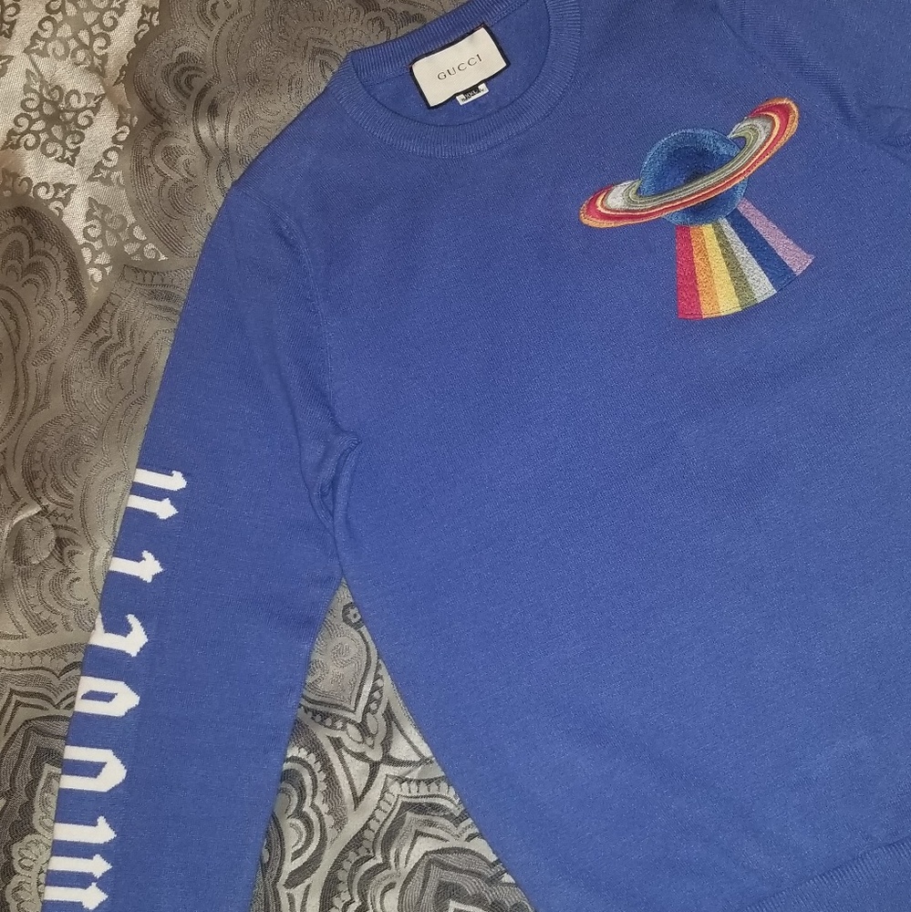 Gucci sweater